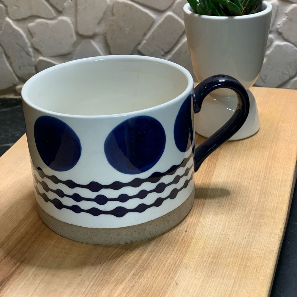 BELLE MAISON | Blue and White Graphic Mug